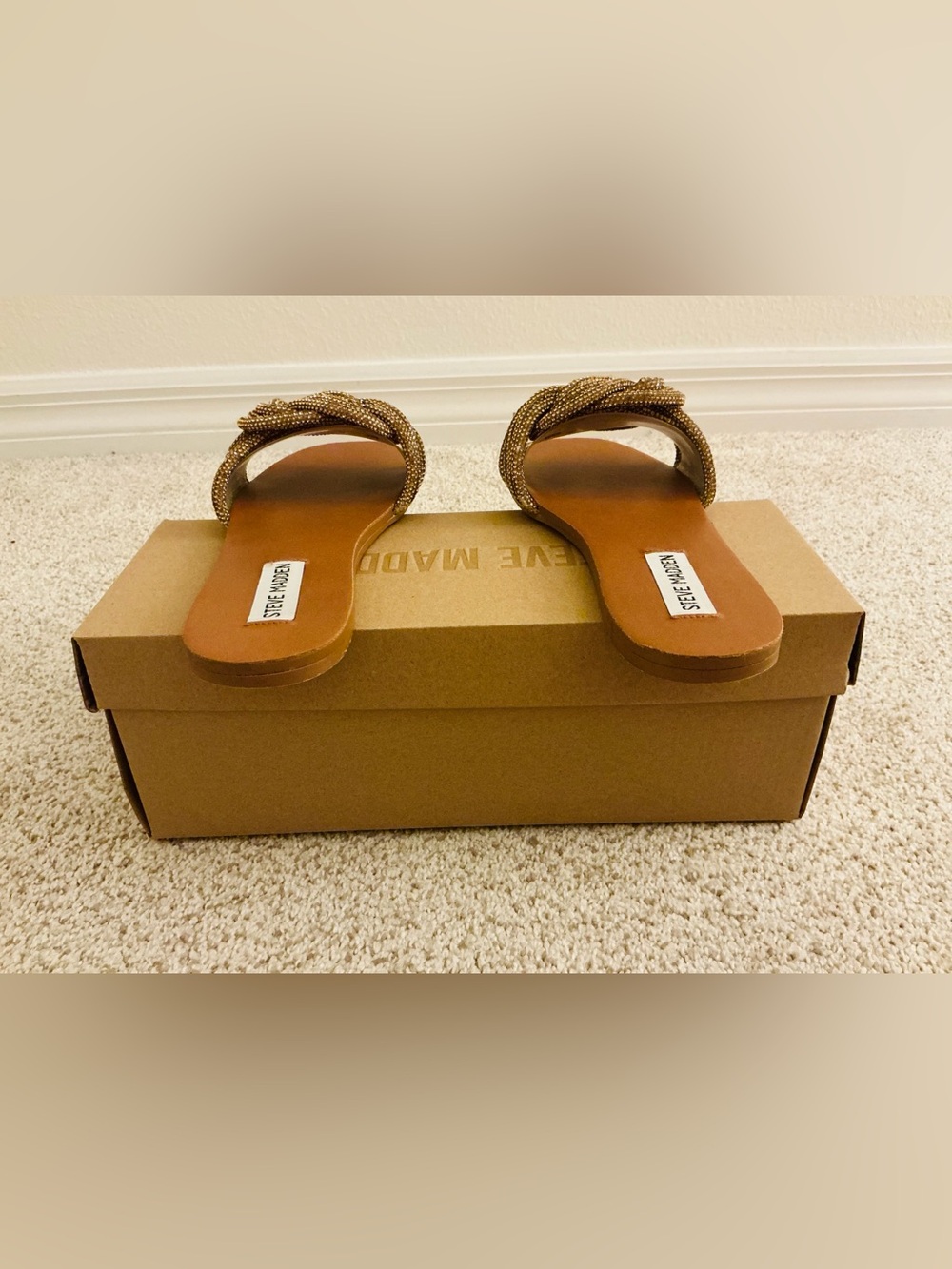 Steve Madden Adore Metallic Gold Rhinestone Braided Slides with box - Picture 3 of 7